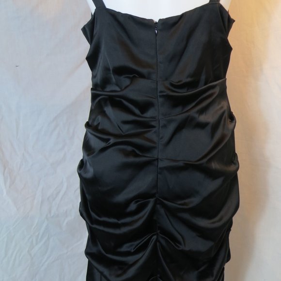 Ecsape by Joanna Chen lil black dress - Picture 3 of 5